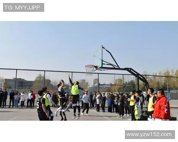 西安篮球队运营革新探索:从管理模式到市场营销的全面升级之路 西安篮球队运营革新探索:从管理模式到市场营销的全面升级之路